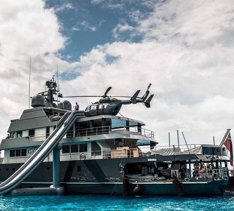 Tortola yacht charter on crewed luxury superyachts in the Caribbean